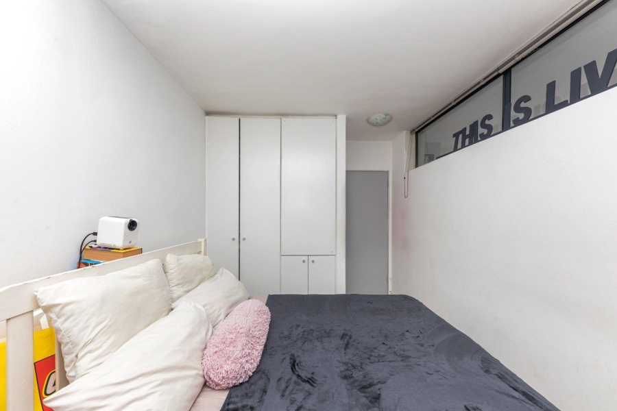 2 Bedroom Property for Sale in Observatory Western Cape